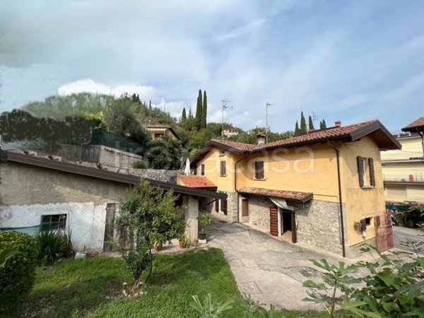 appartamento in vendita a Toscolano-Maderno in zona Toscolano