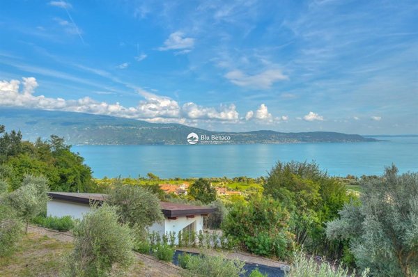 casa indipendente in vendita a Toscolano-Maderno