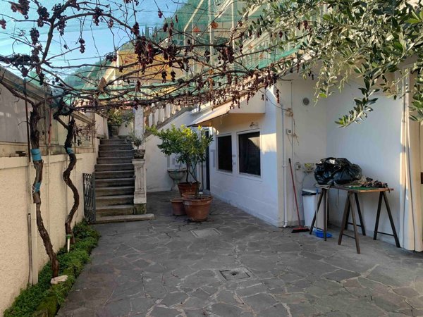 appartamento in vendita a Toscolano-Maderno in zona Maderno