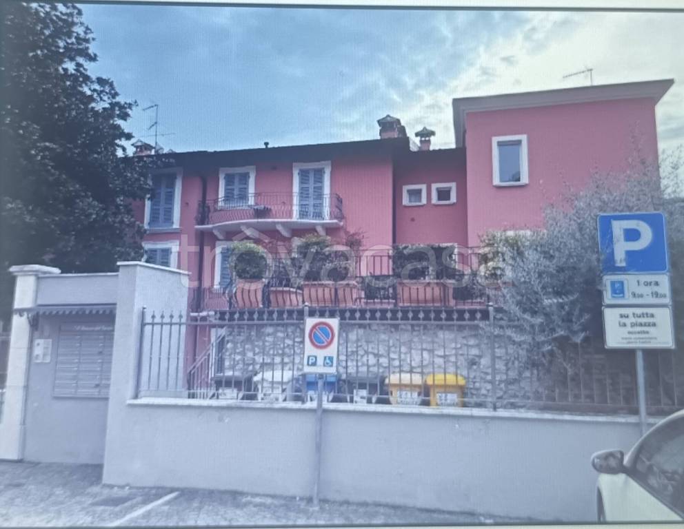 appartamento in vendita a Toscolano-Maderno in zona Toscolano