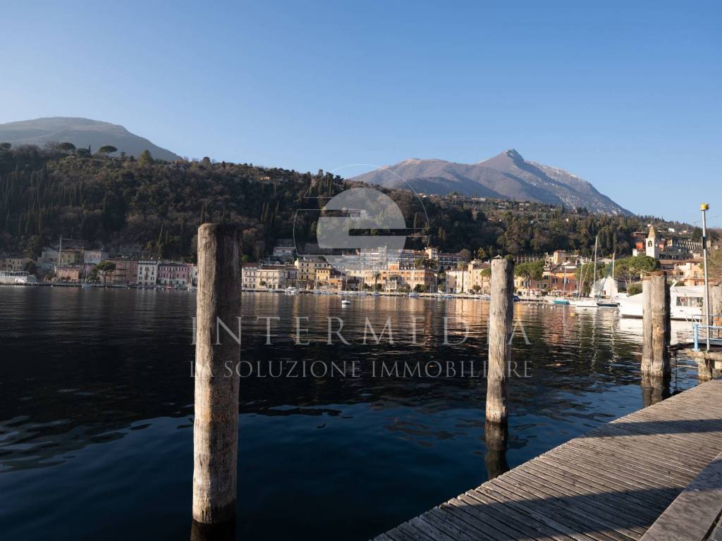 appartamento in vendita a Toscolano-Maderno in zona Toscolano