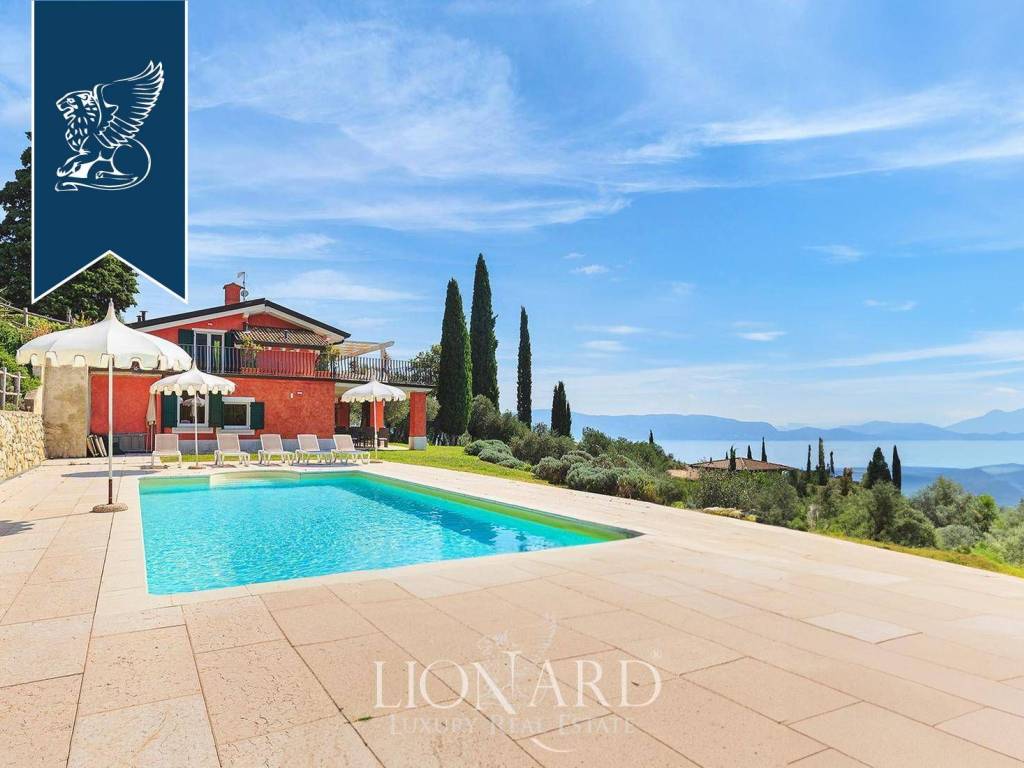 casa indipendente in vendita a Toscolano-Maderno in zona Toscolano