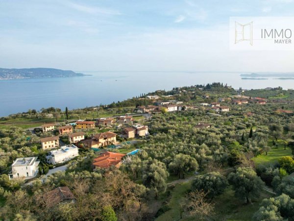 intera palazzina in vendita a Toscolano-Maderno