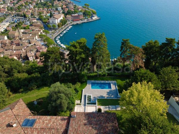 casa indipendente in vendita a Toscolano-Maderno in zona Maderno