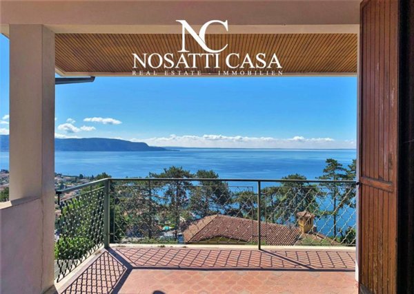 casa indipendente in vendita a Toscolano-Maderno in zona Toscolano