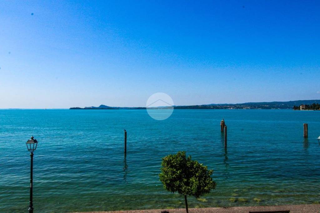 appartamento in vendita a Toscolano-Maderno in zona Maderno