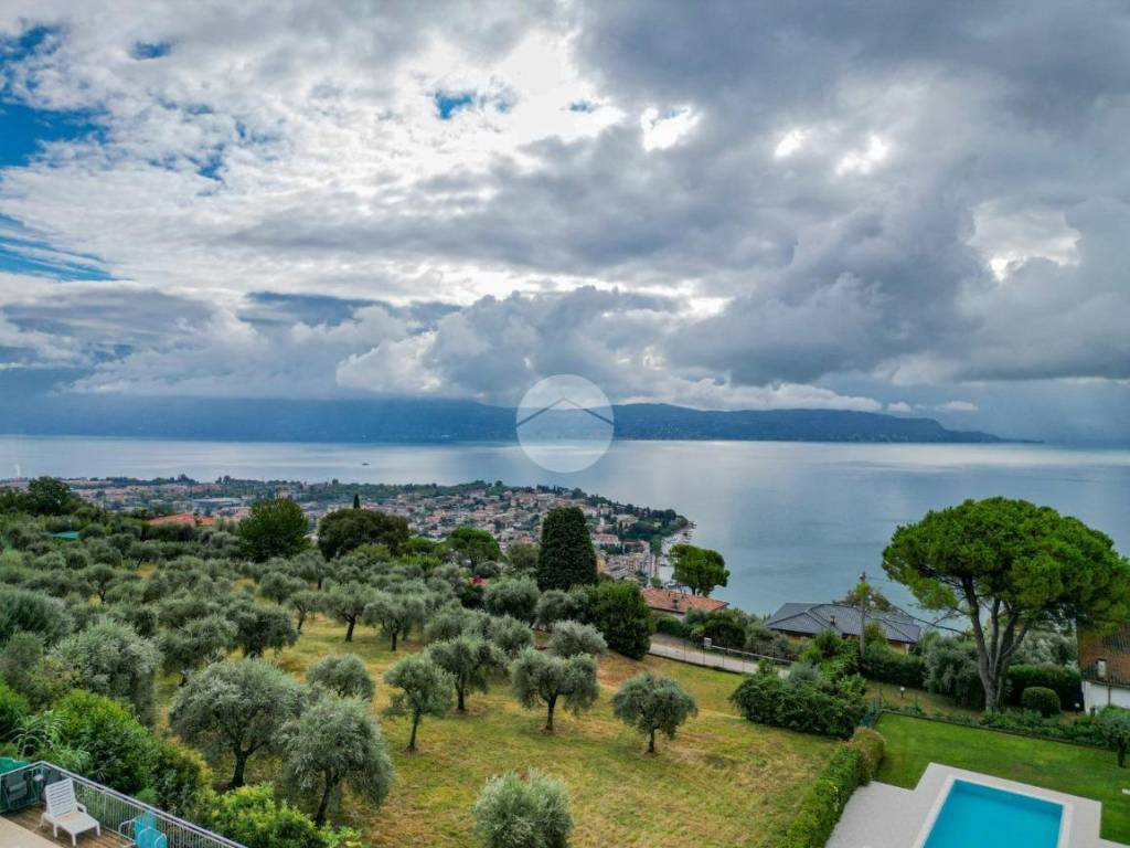casa indipendente in vendita a Toscolano-Maderno