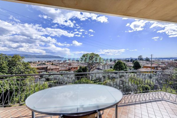 casa indipendente in vendita a Toscolano-Maderno in zona Toscolano