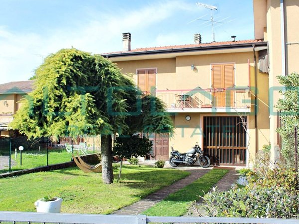 casa indipendente in vendita a Toscolano-Maderno in zona Gaino