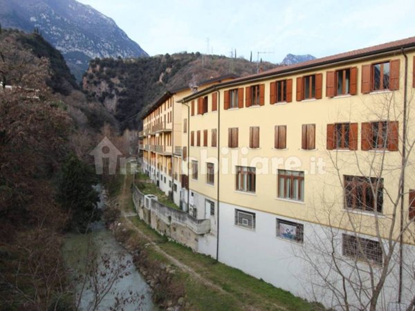 appartamento in vendita a Toscolano-Maderno in zona Toscolano