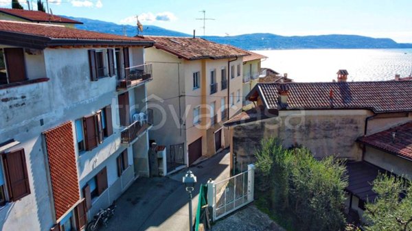 appartamento in vendita a Toscolano-Maderno in zona Toscolano