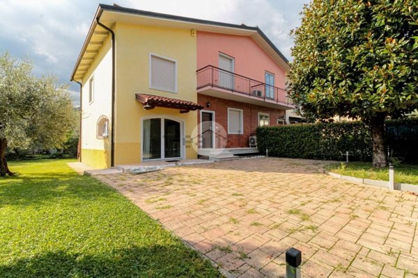 appartamento in vendita a Toscolano-Maderno