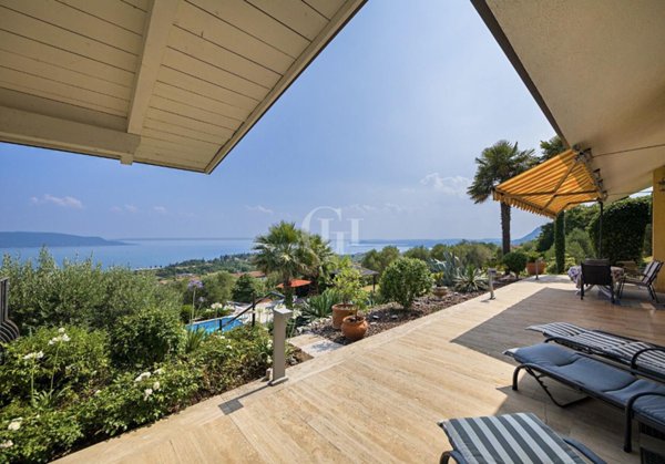 casa indipendente in vendita a Toscolano-Maderno