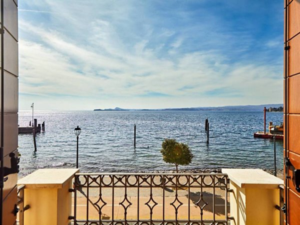 appartamento in vendita a Toscolano-Maderno in zona Maderno