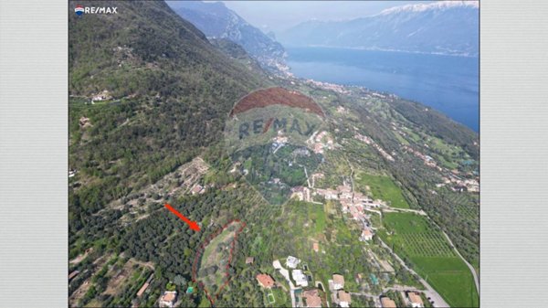 terreno agricolo in vendita a Toscolano-Maderno in zona Gaino