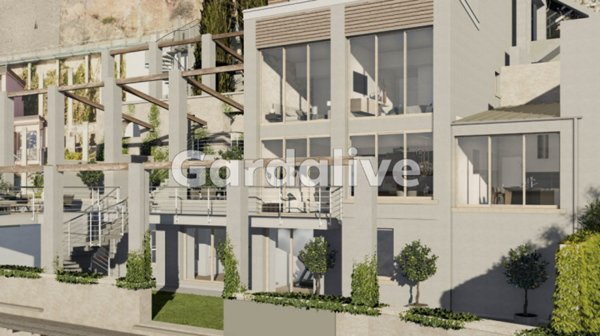 casa indipendente in vendita a Toscolano-Maderno in zona Toscolano