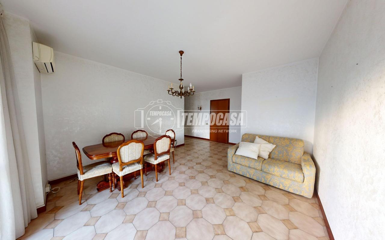 appartamento in vendita a Toscolano-Maderno in zona Maderno