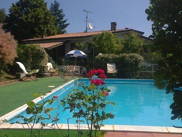 casa indipendente in vendita a Toscolano-Maderno