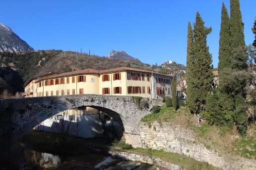 appartamento in vendita a Toscolano-Maderno in zona Toscolano