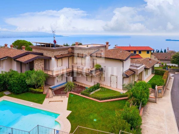 appartamento in vendita a Toscolano-Maderno in zona Maderno