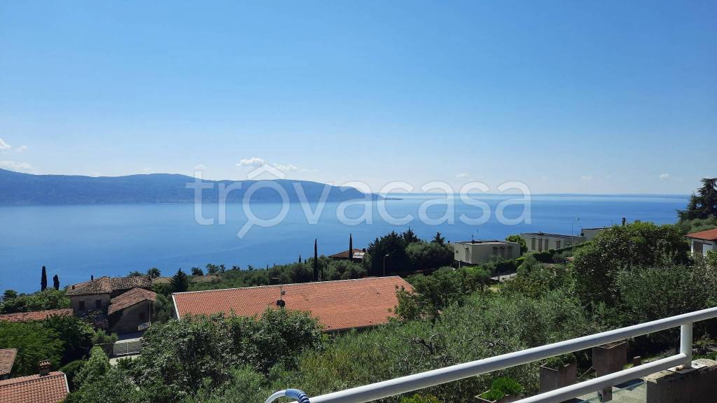 casa indipendente in vendita a Toscolano-Maderno in zona Pulciano