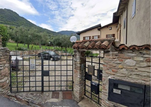 appartamento in vendita a Toscolano-Maderno in zona Roina