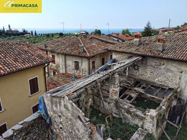 rudere in vendita a Toscolano-Maderno in zona Gaino