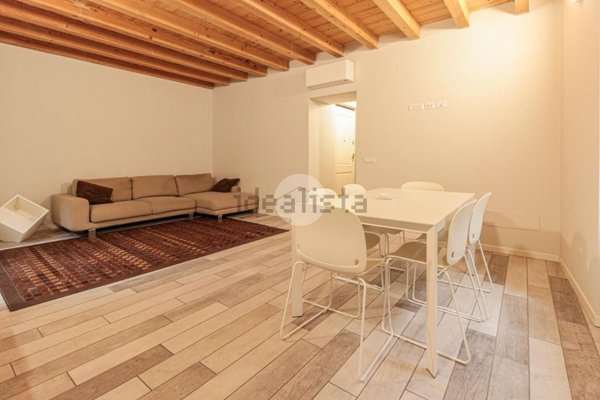 casa indipendente in vendita a Toscolano-Maderno in zona Maderno