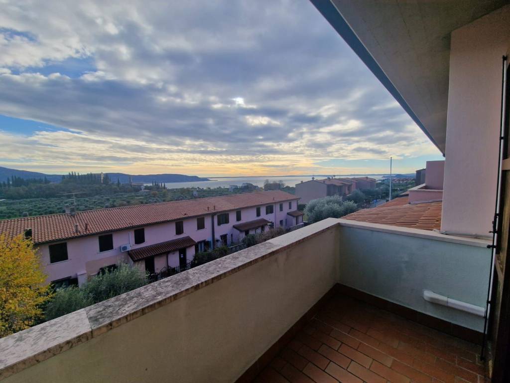 casa indipendente in vendita a Toscolano-Maderno in zona Gaino