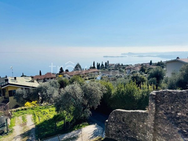 casa indipendente in vendita a Toscolano-Maderno