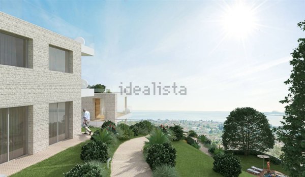 casa indipendente in vendita a Toscolano-Maderno