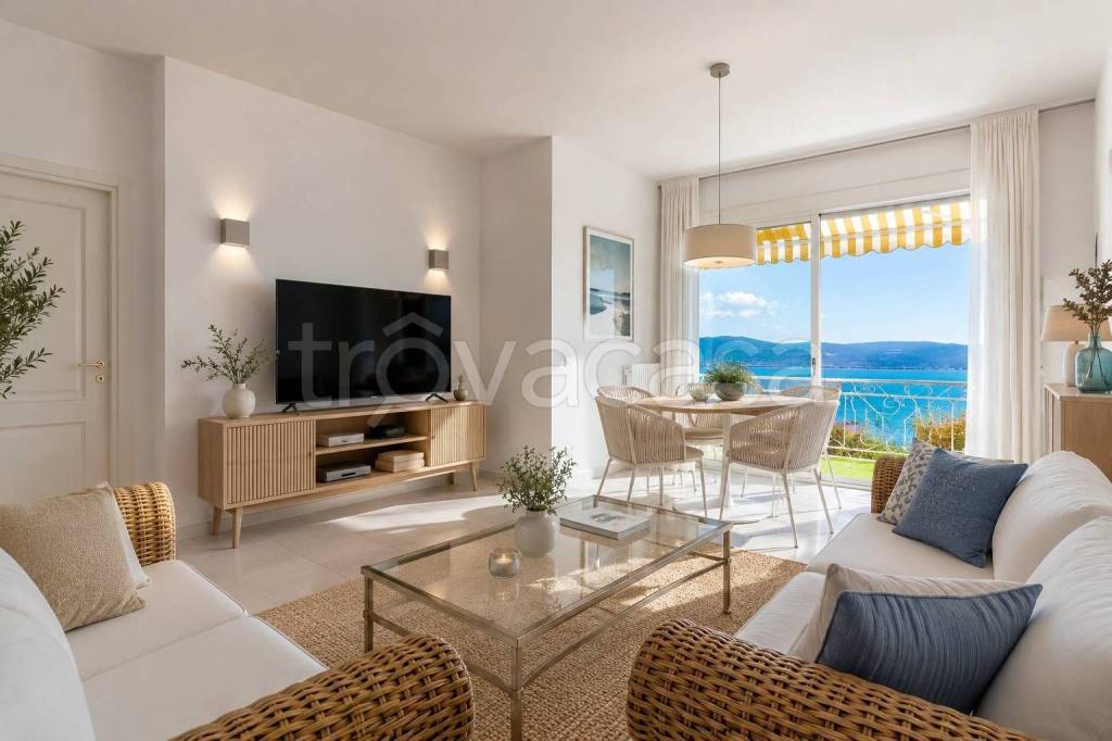 casa indipendente in vendita a Toscolano-Maderno