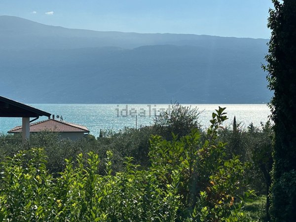 casa indipendente in vendita a Toscolano-Maderno