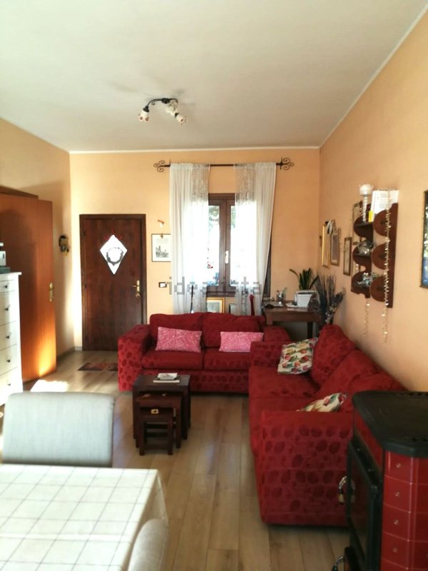 casa indipendente in vendita a Toscolano-Maderno in zona Gaino