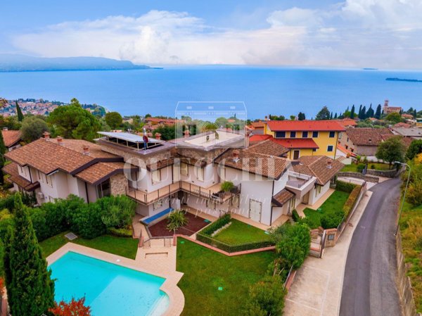 appartamento in vendita a Toscolano-Maderno in zona Maderno