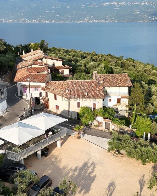 negozio in vendita a Toscolano-Maderno