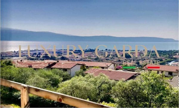 appartamento in vendita a Toscolano-Maderno in zona Toscolano