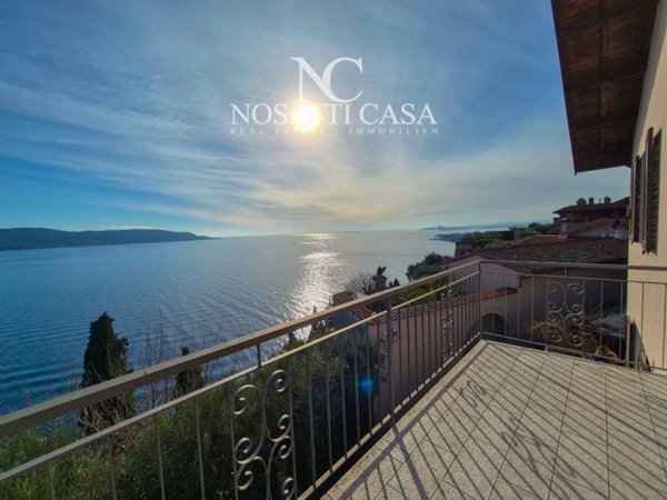 casa indipendente in vendita a Toscolano-Maderno in zona Cecina