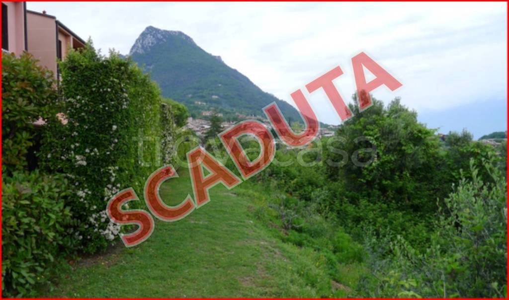 terreno agricolo in vendita a Toscolano-Maderno in zona Toscolano