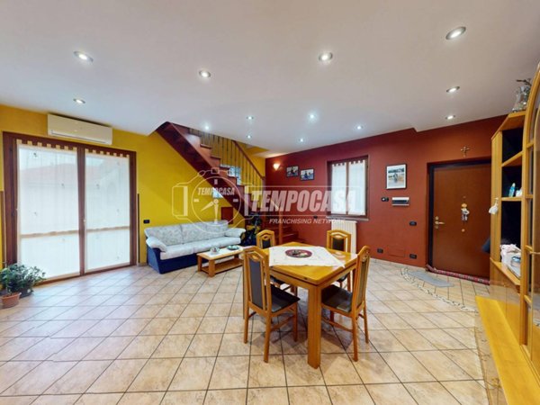 appartamento in vendita a Toscolano-Maderno in zona Maderno