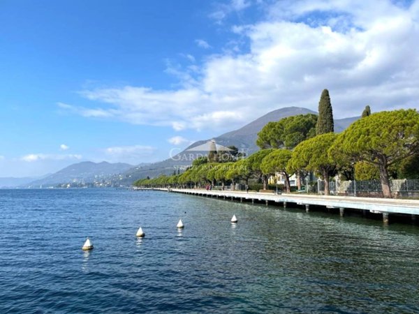 appartamento in vendita a Toscolano-Maderno in zona Toscolano