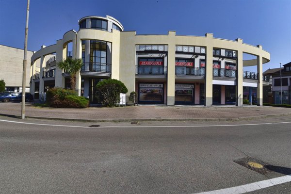 appartamento in vendita a Toscolano-Maderno in zona Maderno