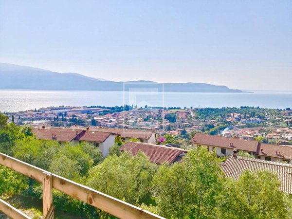 appartamento in vendita a Toscolano-Maderno in zona Maderno