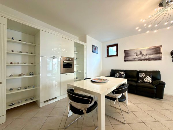 appartamento in vendita a Toscolano-Maderno in zona Maderno