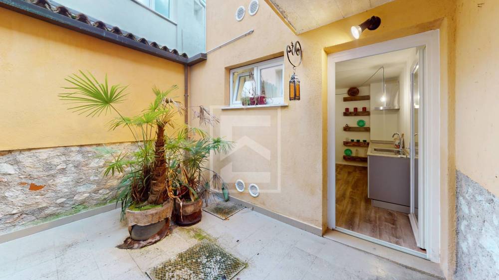 casa indipendente in vendita a Toscolano-Maderno