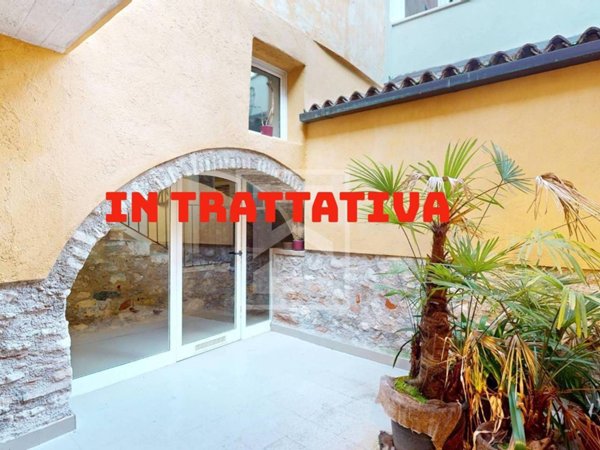 casa indipendente in vendita a Toscolano-Maderno