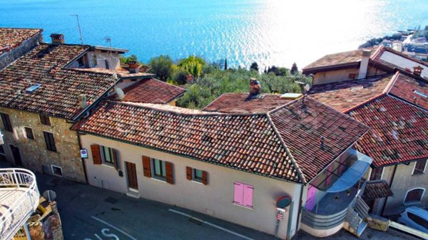 appartamento in vendita a Toscolano-Maderno in zona Toscolano