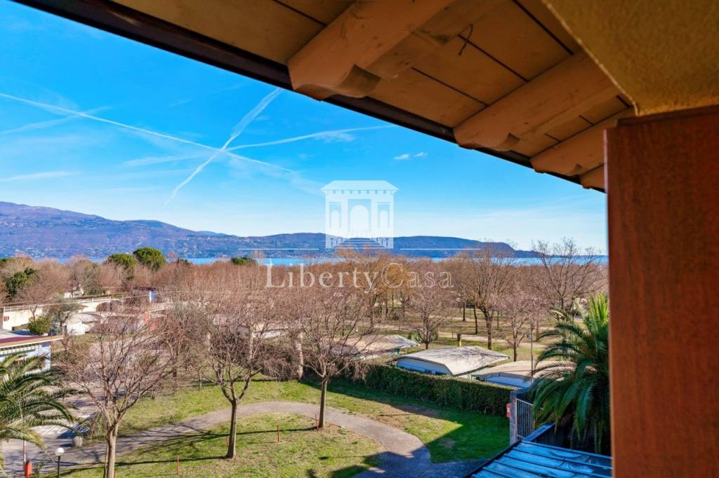 appartamento in vendita a Toscolano-Maderno in zona Toscolano