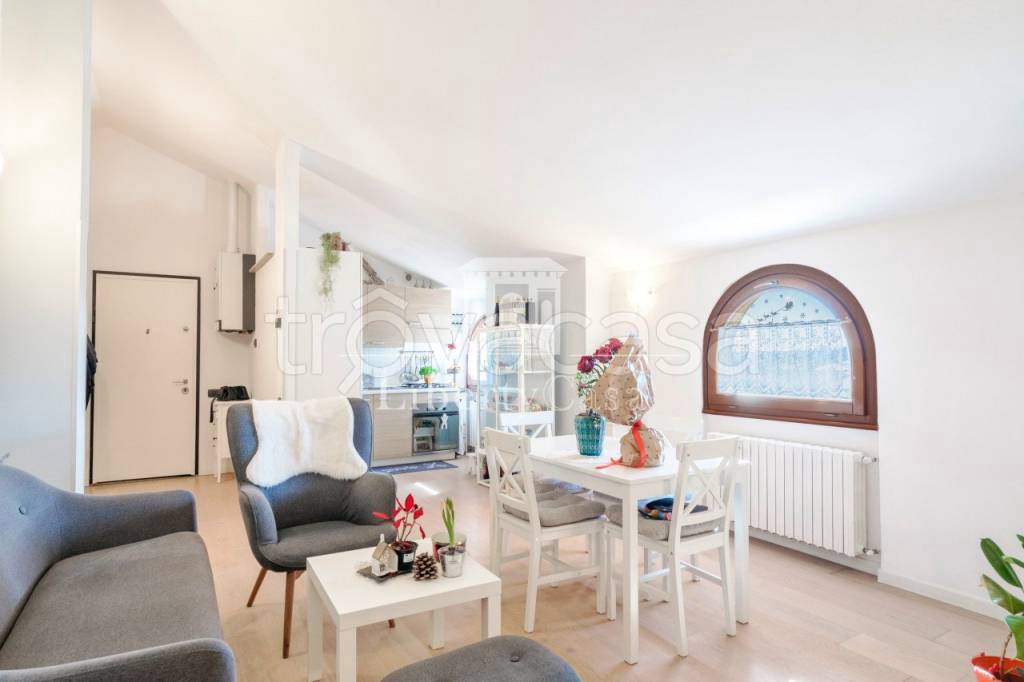 appartamento in vendita a Toscolano-Maderno in zona Toscolano