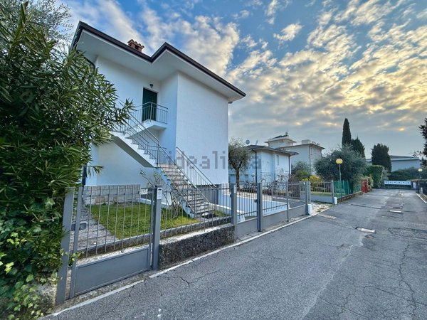casa indipendente in vendita a Toscolano-Maderno in zona Maderno